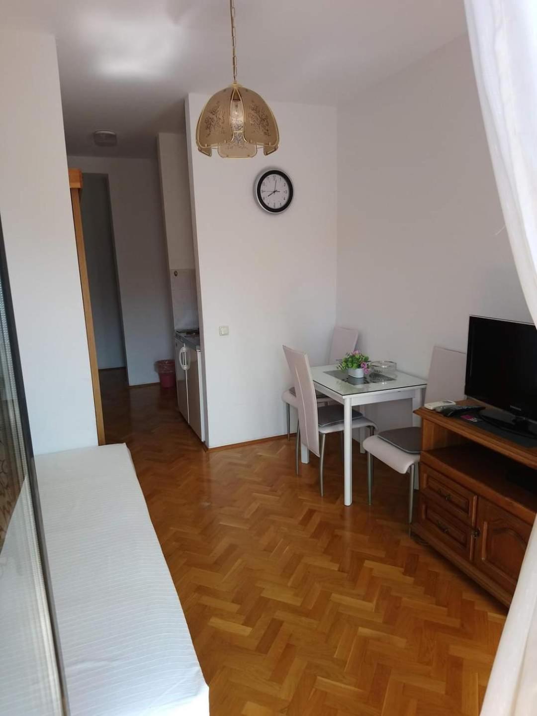 Guesthouse Mario&Marina Makarska Phòng bức ảnh