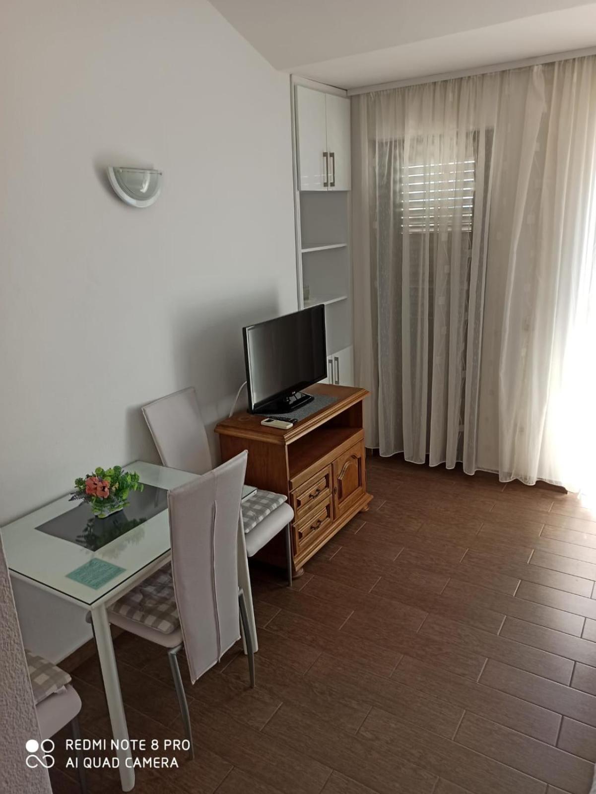 Guesthouse Mario&Marina Makarska Phòng bức ảnh