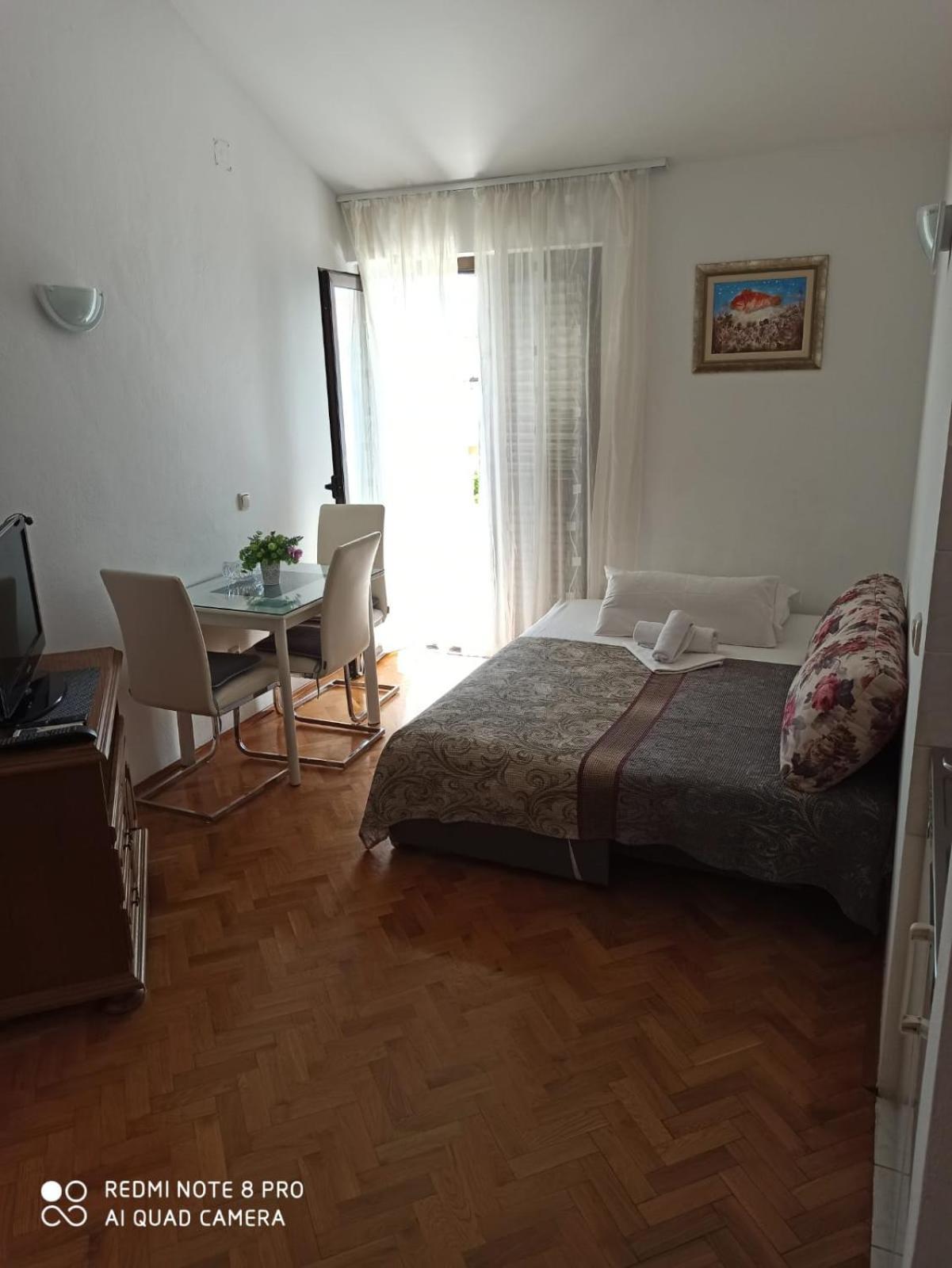 Guesthouse Mario&Marina Makarska Phòng bức ảnh