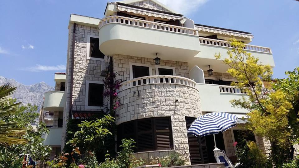 Guesthouse Mario&Marina Makarska Ngoại thất bức ảnh
