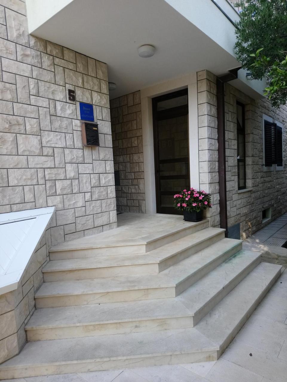 Guesthouse Mario&Marina Makarska Ngoại thất bức ảnh